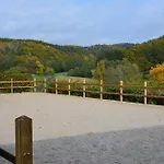 Landgut Pfauenhof - Landleben Geniessen Auf Dem Bio-reiterhof In Der Vulkaneifel Çiftlik konaklama Utzerath
