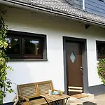 Landgut Pfauenhof - Landleben Geniessen Auf Dem Bio-reiterhof In Der Vulkaneifel Utzerath