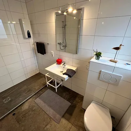 Landgut Pfauenhof - Landleben Geniessen Auf Dem Bio-reiterhof In Der Vulkaneifel * Utzerath