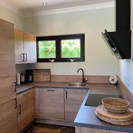 Landgut Pfauenhof - Landleben Geniessen Auf Dem Bio-reiterhof In Der Vulkaneifel