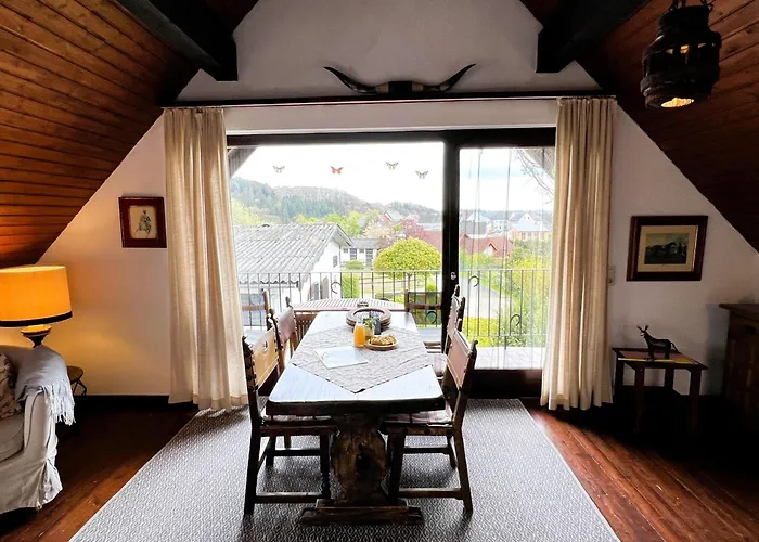 Landgut Pfauenhof - Landleben Geniessen Auf Dem Bio-reiterhof In Der Vulkaneifel בית חווה