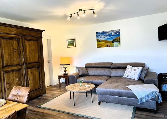 Landgut Pfauenhof - Landleben Geniessen Auf Dem Bio-reiterhof In Der Vulkaneifel בית חווה *