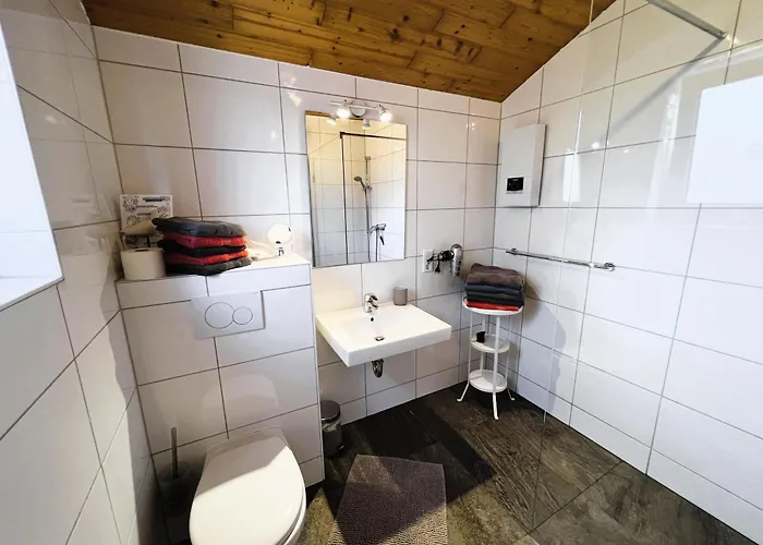 Landgut Pfauenhof - Landleben Geniessen Auf Dem Bio-reiterhof In Der Vulkaneifel בית חווה Utzerath