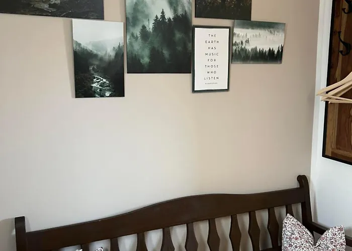 Landgut Pfauenhof - Landleben Geniessen Auf Dem Bio-reiterhof In Der Vulkaneifel בית חווה Utzerath