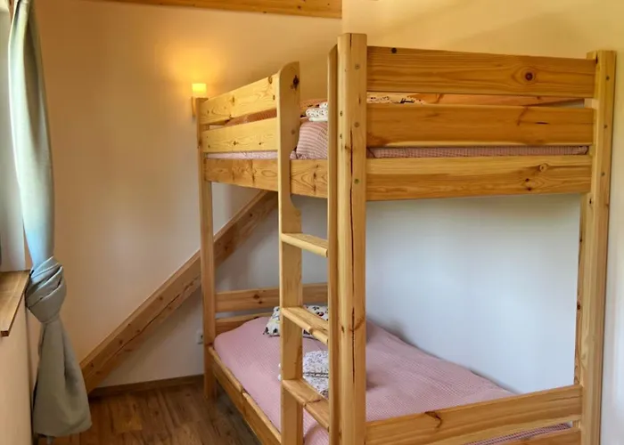 בית חווה Landgut Pfauenhof - Landleben Geniessen Auf Dem Bio-reiterhof In Der Vulkaneifel *