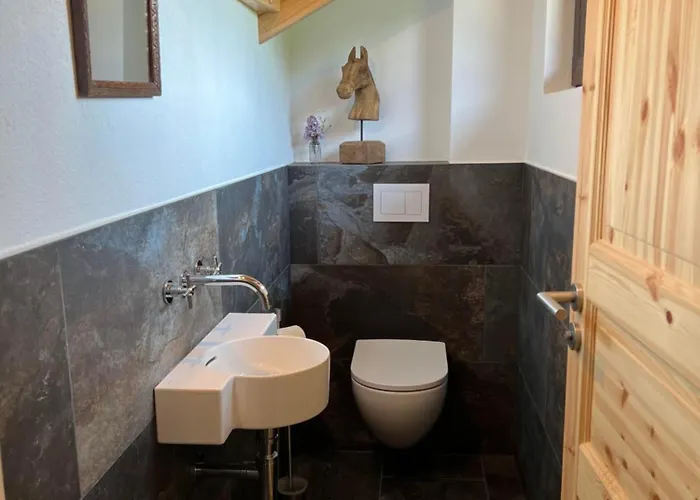 בית חווה Landgut Pfauenhof - Landleben Geniessen Auf Dem Bio-reiterhof In Der Vulkaneifel *