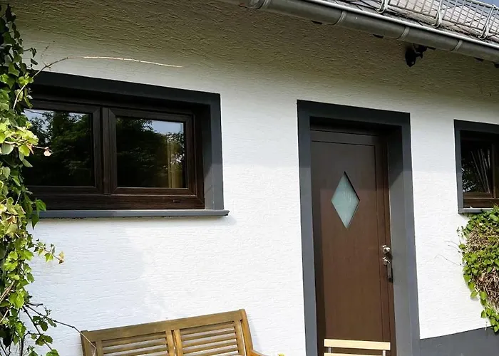 Landgut Pfauenhof - Landleben Geniessen Auf Dem Bio-reiterhof In Der Vulkaneifel Utzerath