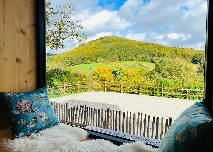 בית חווה Landgut Pfauenhof - Landleben Geniessen Auf Dem Bio-reiterhof In Der Vulkaneifel